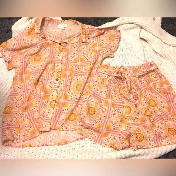 Heyson 2 Piece Celestial Boho Shorts and Top Set - Picture 10 of 12